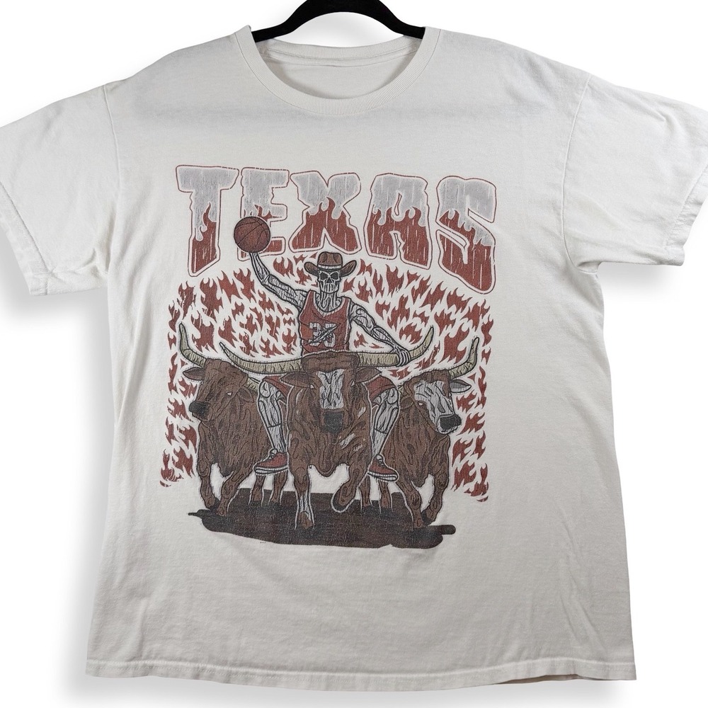 Texas Skeleton Cowboy Longhorn Basketball Western Graphic T Shirt Cream XL
